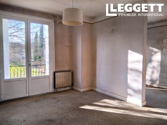 Image No.8-4 Bed House for sale