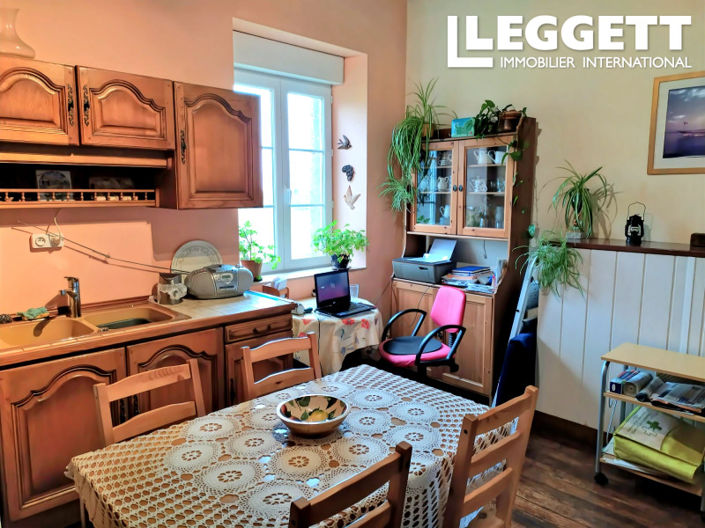 Image No.7-2 Bed House for sale