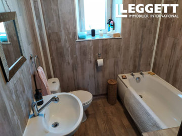 ahr0chm6ly9jzg4uagvzdglhlmltbw8vaw1hz2uvvevom