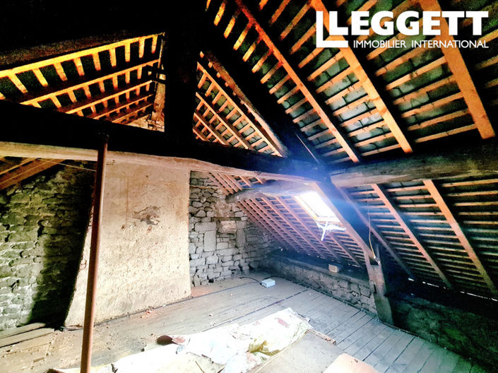 Image No.9-1 Bed House for sale