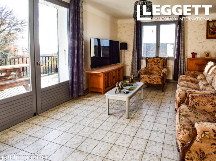 Image No.6-4 Bed House for sale