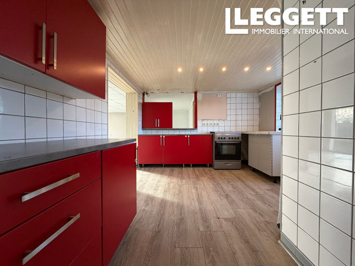 Image No.6-4 Bed House for sale