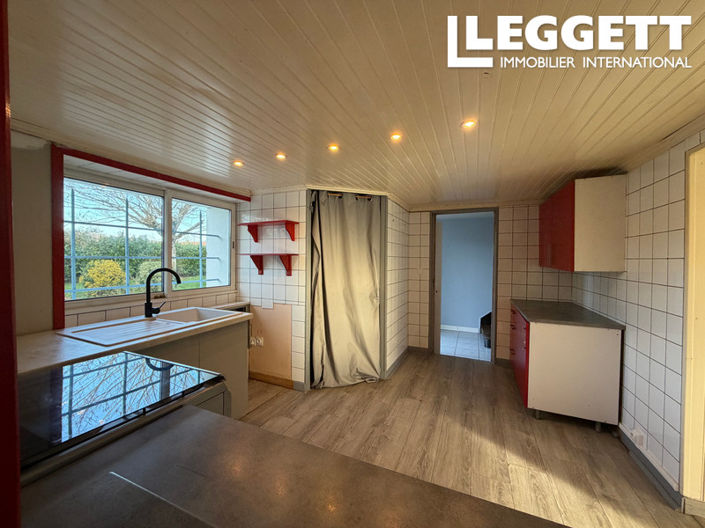 Image No.7-4 Bed House for sale