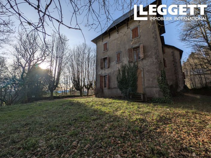 Image No.5-15 Bed Chateaux for sale