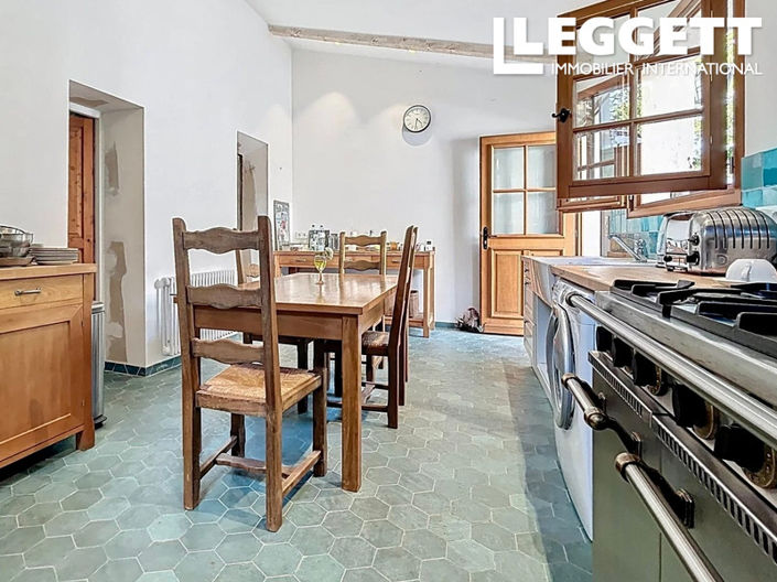 Image No.8-3 Bed House for sale