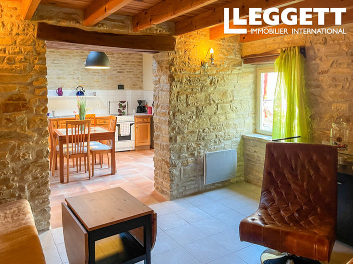 Image No.10-6 Bed House for sale