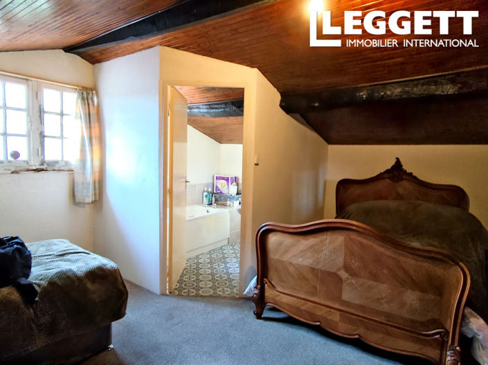 Image No.10-4 Bed House for sale