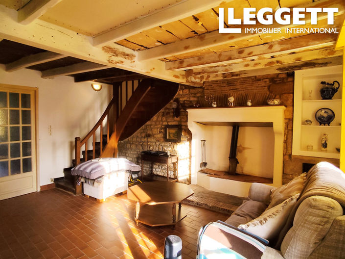 Image No.2-4 Bed House for sale