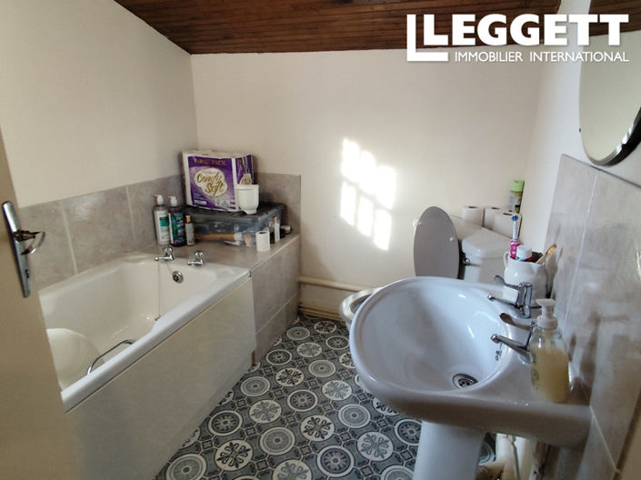 Image No.7-4 Bed House for sale