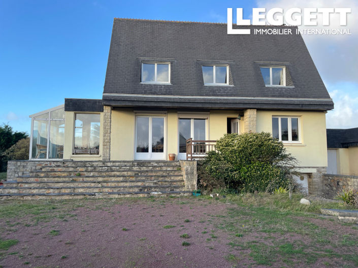 Image No.2-4 Bed House for sale