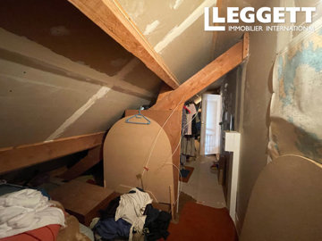 ahr0chm6ly9jzg4uagvzdglhlmltbw8vaw1hz2uvvevom