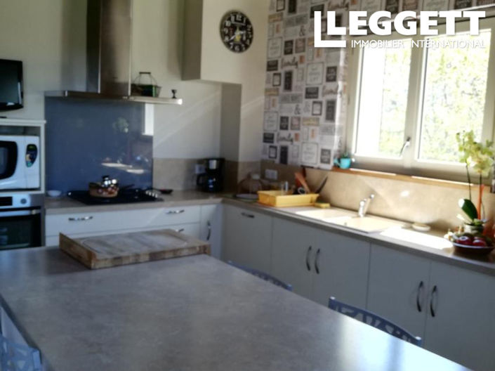 Image No.5-4 Bed House for sale