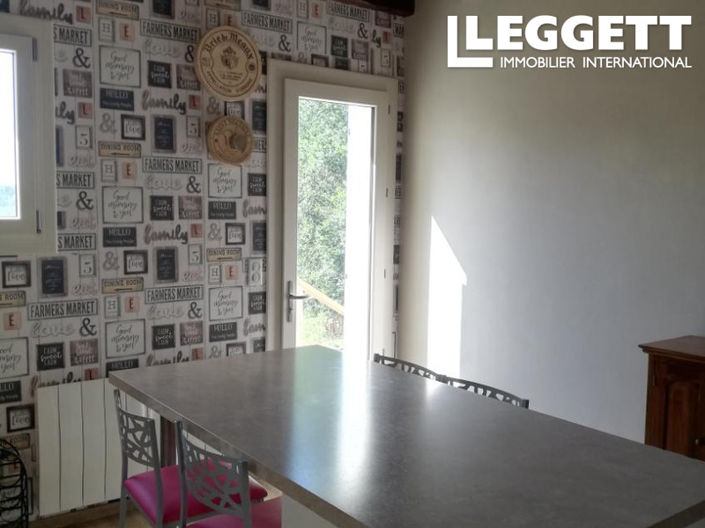 Image No.6-4 Bed House for sale