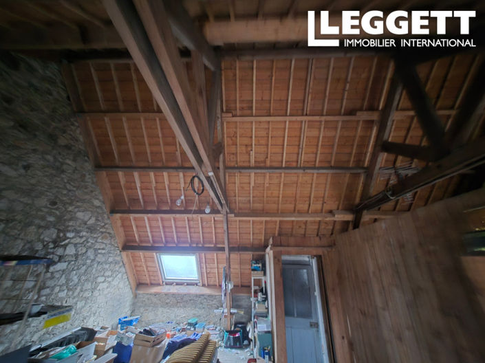 Image No.10-5 Bed House for sale