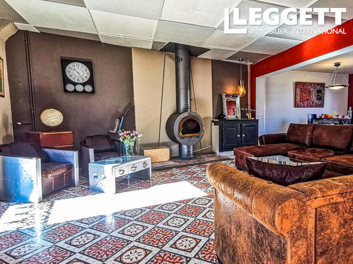 Image No.4-6 Bed House for sale