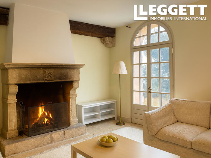 Image No.2-4 Bed House for sale