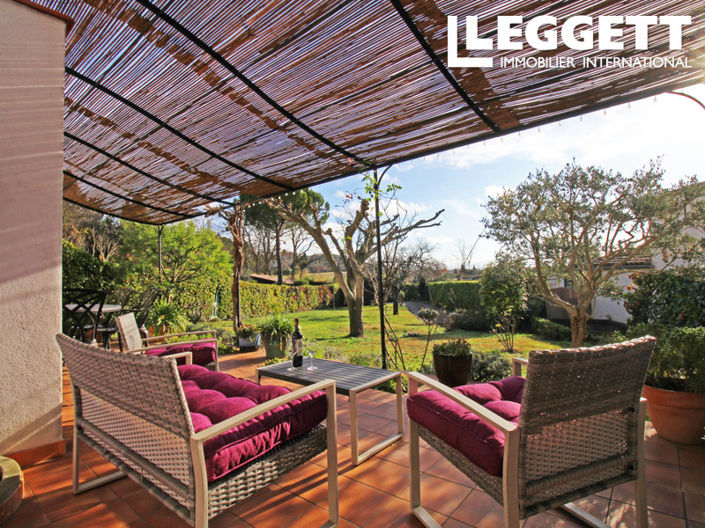 Image No.2-4 Bed House for sale