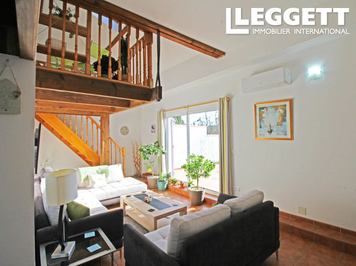 Image No.6-4 Bed House for sale