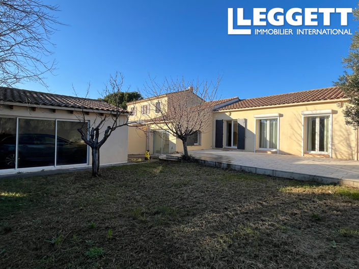 Image No.8-2 Bed House for sale