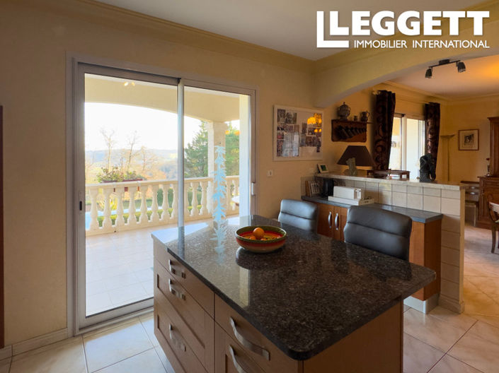 Image No.5-Maison de 5 chambres à vendre à Hautefage-la-Tour