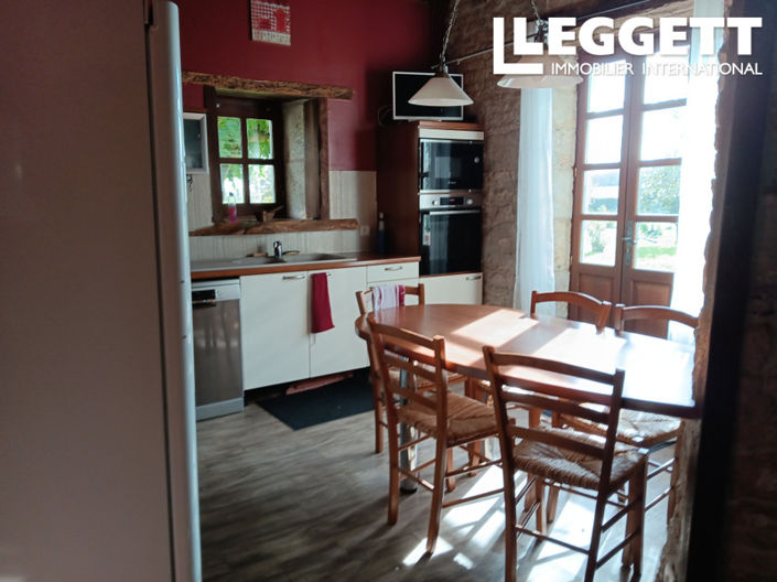 Image No.3-6 Bed House for sale