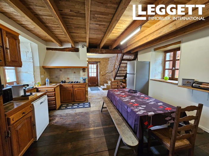 Image No.5-6 Bed House for sale