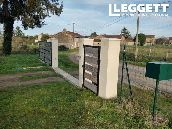 Image No.5-Maison de 4 chambres à vendre à Pindray