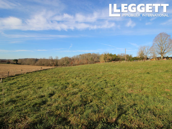Image No.4-3 Bed Land for sale