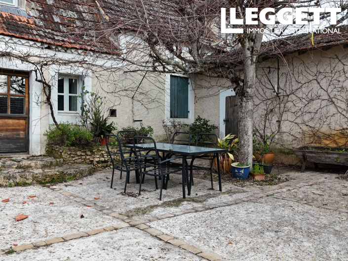 Image No.2-5 Bed House for sale