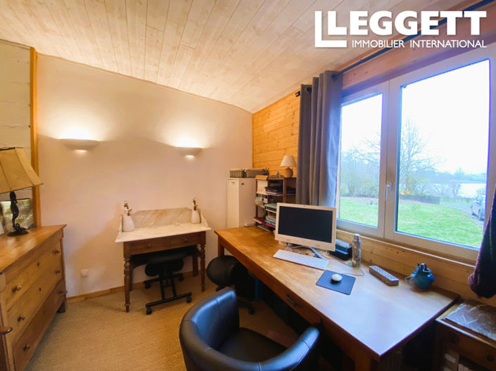 Image No.6-2 Bed House for sale