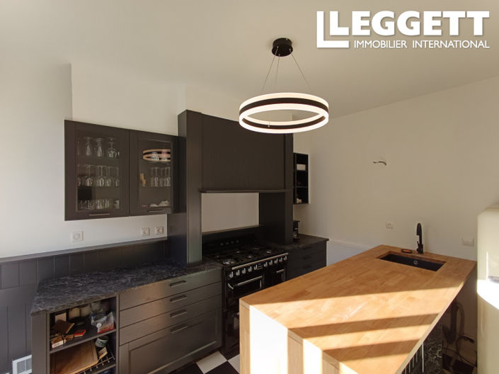 Image No.7-3 Bed House for sale