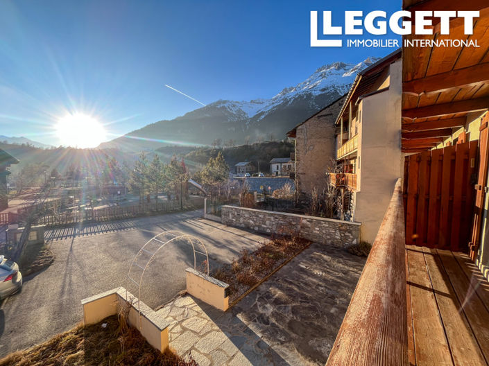 Image No.5-2 Bed Apartment for sale