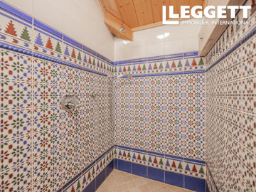 ahr0chm6ly9jzg4uagvzdglhlmltbw8vaw1hz2uvvevom