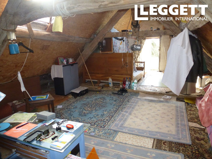 Image No.10-1 Bed House for sale