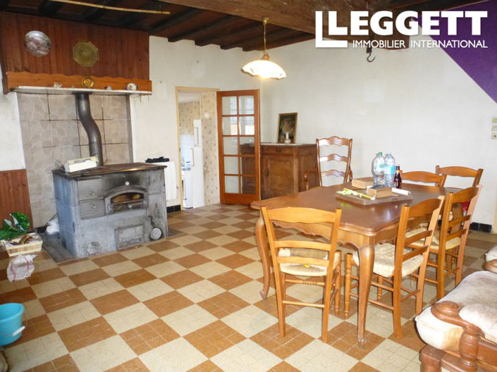 Image No.8-1 Bed House for sale