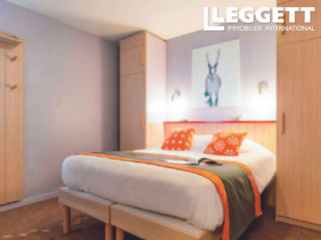 ahr0chm6ly9jzg4uagvzdglhlmltbw8vaw1hz2uvvevom