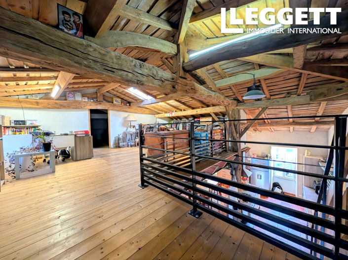 Image No.8-4 Bed House for sale