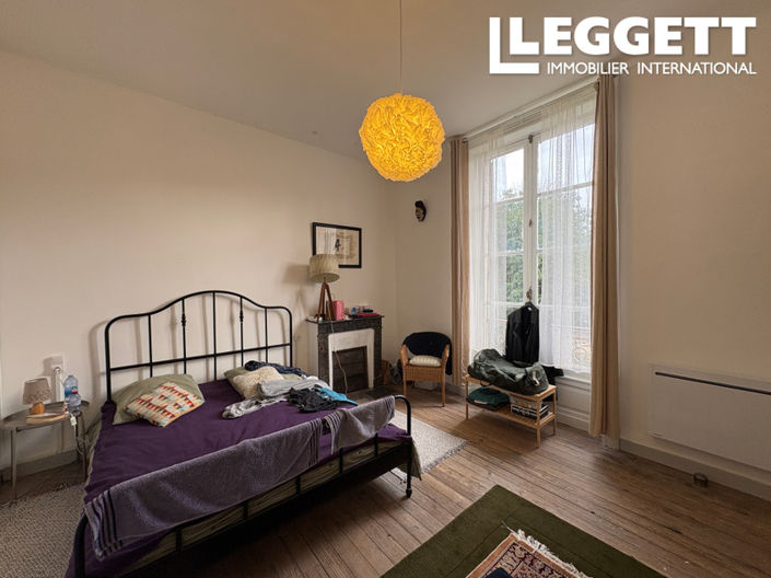 Image No.8-4 Bed House for sale