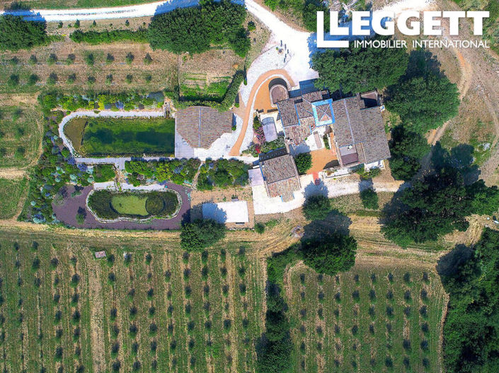 Image No.10-10 Bed House for sale