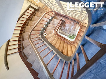 ahr0chm6ly9jzg4uagvzdglhlmltbw8vaw1hz2uvvevom