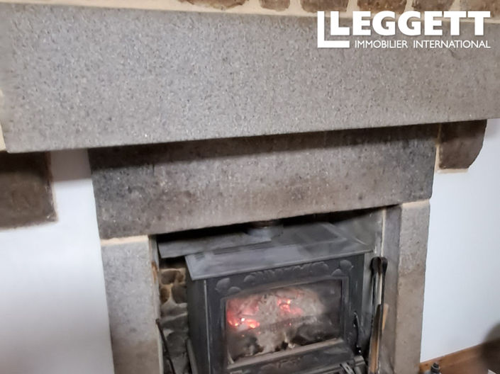 Image No.6-4 Bed House for sale