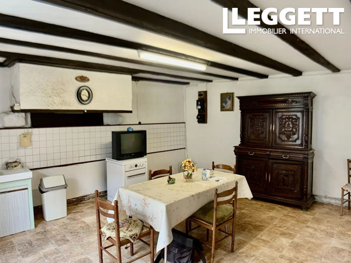 Image No.4-2 Bed House for sale