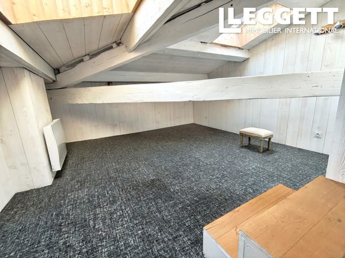 Image No.10-3 Bed Apartment for sale