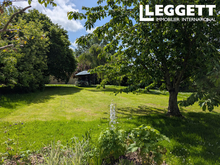 Image No.9-4 Bed House for sale