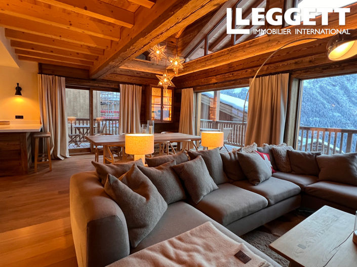 Image No.4-4 Bed House for sale