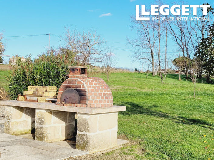 Image No.10-4 Bed House for sale