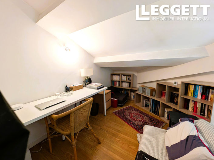 Image No.6-3 Bed Apartment for sale