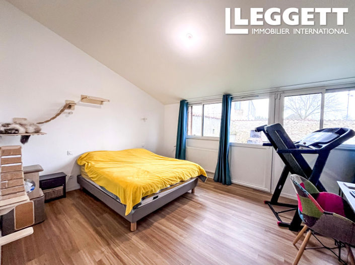 Image No.4-4 Bed House for sale