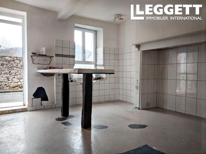 Image No.3-2 Bed House for sale