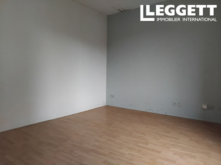 Image No.6-2 Bed House for sale